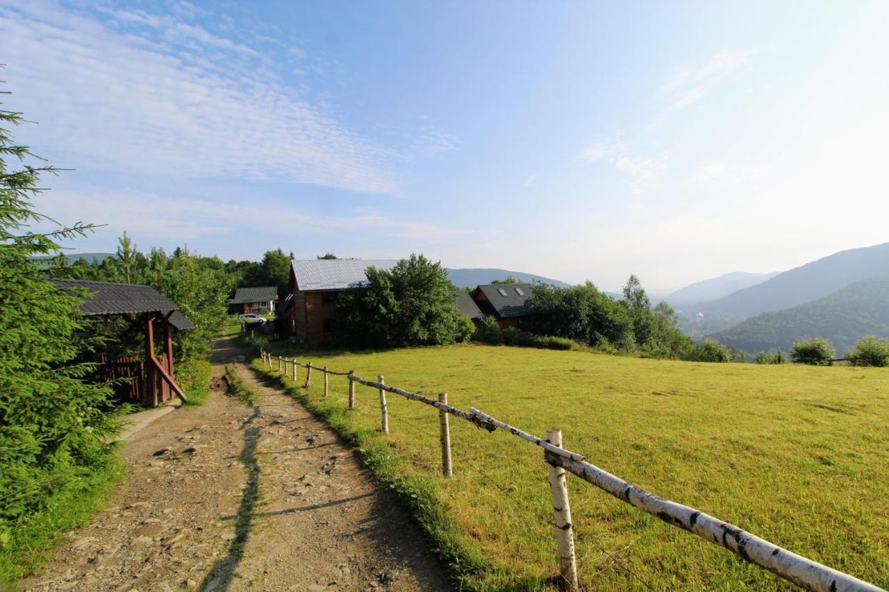 Котедж "Гірський Затишок" Yaremche Luaran gambar