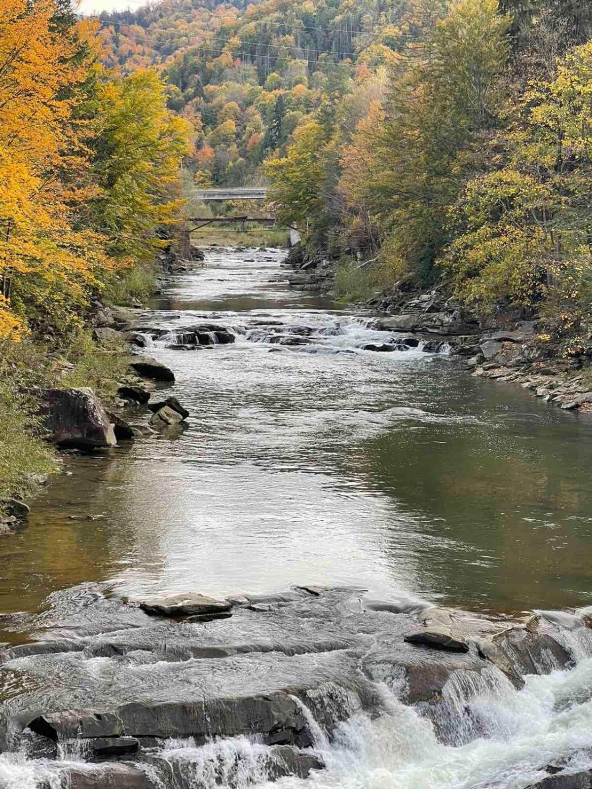 Котедж "Гірський Затишок" Yaremche Luaran gambar